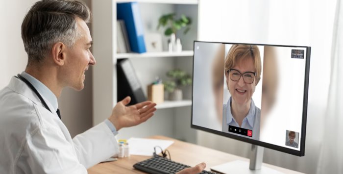 Aprimorando a teleconsulta em Otorrinolaringologia com um sistema médico integrado