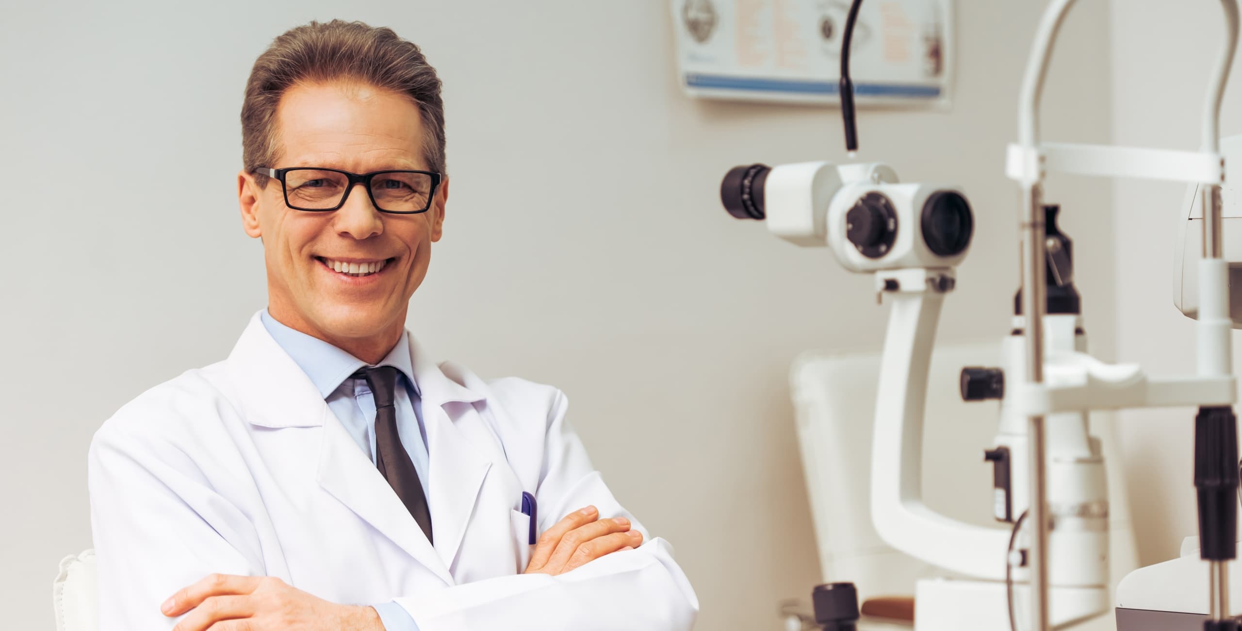 Como o marketing médico ajuda o Oftalmologista a se destacar dos concorrentes